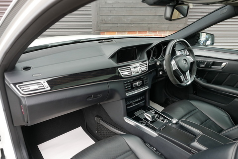 Mercedes-Benz E63 AMG S 5.5 V8 BiTurbo Saloon MCT Automatic (Pan Roof, Ceramic Brakes, Comfort and Dynamic Seats +++)