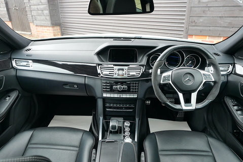Mercedes-Benz E63 AMG S 5.5 V8 BiTurbo Saloon MCT Automatic (Pan Roof, Ceramic Brakes, Comfort and Dynamic Seats +++)