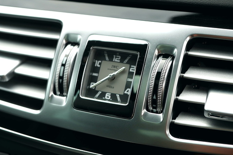 Mercedes-Benz E63 AMG S 5.5 V8 BiTurbo Saloon MCT Automatic (Pan Roof, Ceramic Brakes, Comfort and Dynamic Seats +++)