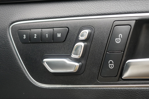 Mercedes-Benz E63 AMG S 5.5 V8 BiTurbo Saloon MCT Automatic (Pan Roof, Ceramic Brakes, Comfort and Dynamic Seats +++)