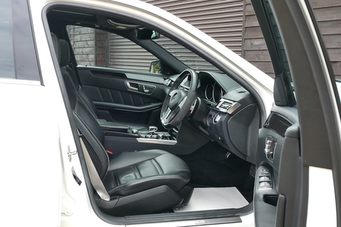 Mercedes-Benz E63 AMG S 5.5 V8 BiTurbo Saloon MCT Automatic (Pan Roof, Ceramic Brakes, Comfort and Dynamic Seats +++)