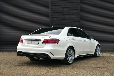 Mercedes-Benz E63 AMG S 5.5 V8 BiTurbo Saloon MCT Automatic (Pan Roof, Ceramic Brakes, Comfort and Dynamic Seats +++)