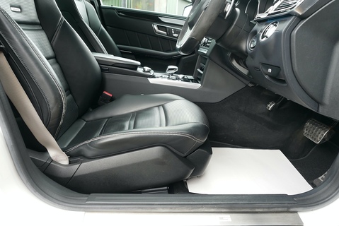 Mercedes-Benz E63 AMG S 5.5 V8 BiTurbo Saloon MCT Automatic (Pan Roof, Ceramic Brakes, Comfort and Dynamic Seats +++)