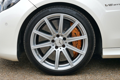 Mercedes-Benz E63 AMG S 5.5 V8 BiTurbo Saloon MCT Automatic (Pan Roof, Ceramic Brakes, Comfort and Dynamic Seats +++)