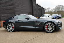 Mercedes-Benz AMG GT V8 BiTurbo S 