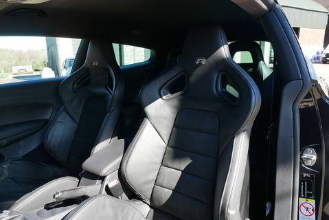 R 2.0 TSI RECARO EDITION DSG Auto Coupe 2.0 Semi Auto Petrol