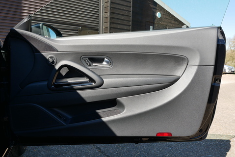 R 2.0 TSI RECARO EDITION DSG Auto Coupe 2.0 Semi Auto Petrol