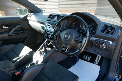 R 2.0 TSI RECARO EDITION DSG Auto Coupe 2.0 Semi Auto Petrol