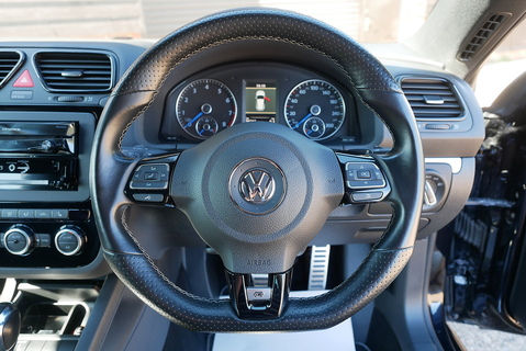 R 2.0 TSI RECARO EDITION DSG Auto Coupe 2.0 Semi Auto Petrol