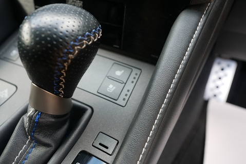 Lexus RC F 5.0 V8 Coupe Automatic (Stunning High Spec Example.. Perfect LEXUS History..)