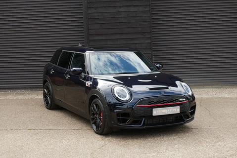 MINI 2.0 Clubman John Cooper Works ALL4 Estate Automatic (Pano Roof, Head Up, HK Sound, Digital Cockpit, Rev Camera +++)