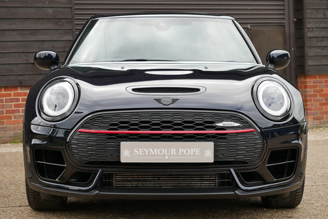 MINI 2.0 Clubman John Cooper Works ALL4 Estate Automatic (Pano Roof, Head Up, HK Sound, Digital Cockpit, Rev Camera +++)