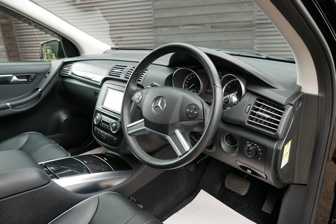 R350 SE 4matic 7 G-Tronic Estate 3.5 Automatic Petrol