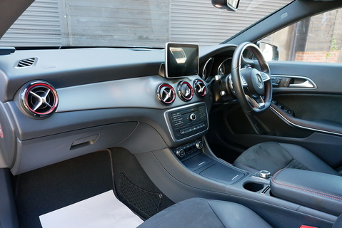 CLA 250 4Matic AMG SPORT Estate 2.0 Automatic Petrol