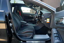 Mercedes-Benz CLA CLA 250 4Matic AMG SPORT 