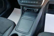 Mercedes-Benz CLA CLA 250 4Matic AMG SPORT 