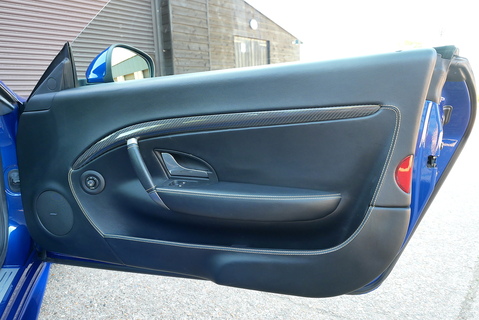 Maserati Granturismo 4.7 V8 Sport Coupe Automatic (Special Order Paint, Carbon Pack Evo 2, Alcantara Pack ++)