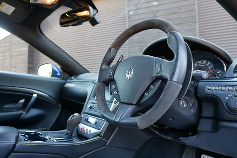 Maserati Granturismo 4.7 V8 Sport Coupe Automatic (Special Order Paint, Carbon Pack Evo 2, Alcantara Pack ++)