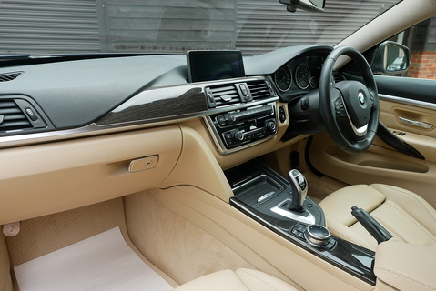 435I Luxury Coupe 3.0 Automatic Petrol
