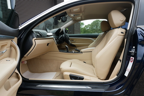435I Luxury Coupe 3.0 Automatic Petrol