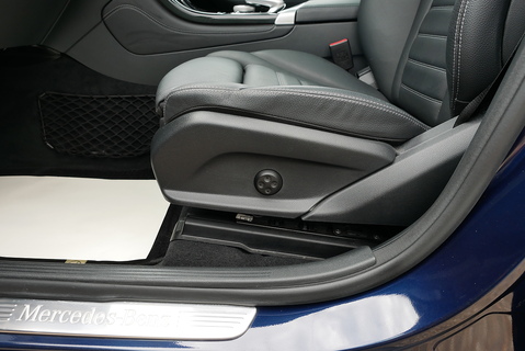 GLC 250 4Matic AMG Line Premium Plus Estate 2.0 Automatic Petrol