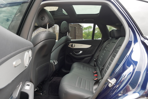 GLC 250 4Matic AMG Line Premium Plus Estate 2.0 Automatic Petrol