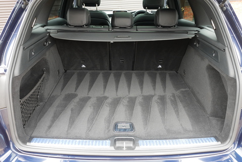 GLC 250 4Matic AMG Line Premium Plus Estate 2.0 Automatic Petrol
