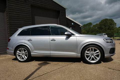 3.0 TFSi Quattro S Line Estate 3.0 Automatic Petrol