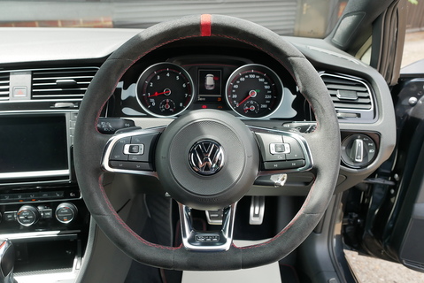 GTI Clubsport Edition 40 Track Edition DSG  Hatchback 2.0 Semi Auto Petrol