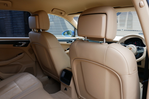 2.0T AWD PDK Automatic Estate 2.0 Semi Auto Petrol