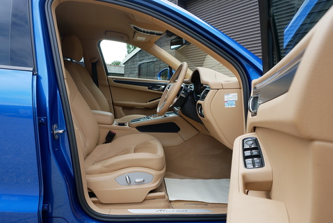 2.0T AWD PDK Automatic Estate 2.0 Semi Auto Petrol
