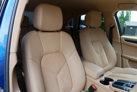 2.0T AWD PDK Automatic Estate 2.0 Semi Auto Petrol