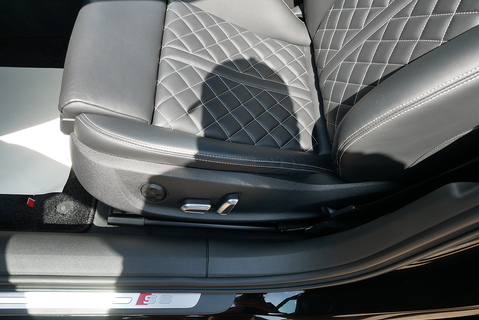 4.0 TFSI V8 S Tronic quattro Euro 6 (s/s) Saloon 4000 Automatic Petrol