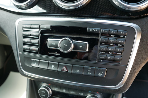 GLA AMG 45 4Matic "1st Edition" Estate 2.0 Automatic Petrol
