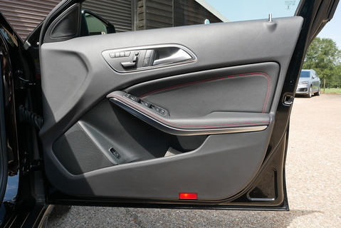 GLA AMG 45 4Matic "1st Edition" Estate 2.0 Automatic Petrol