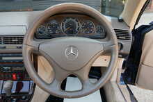 Mercedes-Benz SL SL320 