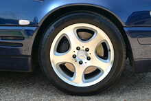 Mercedes-Benz SL SL320 