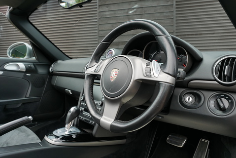2.9 987 Convertible 2dr Petrol PDK (214 g/km, 255 bhp)