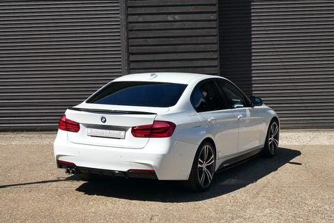 BMW F30 330d M-Sport Saloon xDrive Saloon Automatic (M Plus Pack, Adaptive M Suspension, Head Up, HK Sound, Pro Nav Plus, CarPlay ++)