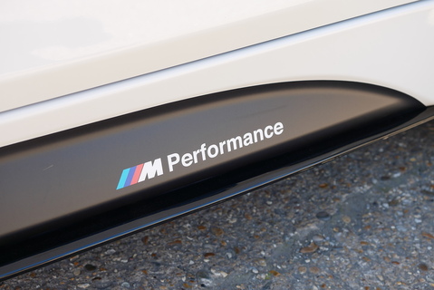 BMW F30 330d M-Sport Saloon xDrive Saloon Automatic (M Plus Pack, Adaptive M Suspension, Head Up, HK Sound, Pro Nav Plus, CarPlay ++)