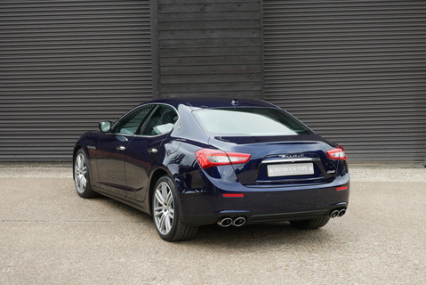 3.0D V6 Saloon 4dr Diesel ZF Euro 5 (s/s) (275 ps)