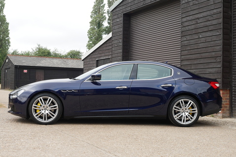 3.0D V6 Saloon 4dr Diesel ZF Euro 5 (s/s) (275 ps)