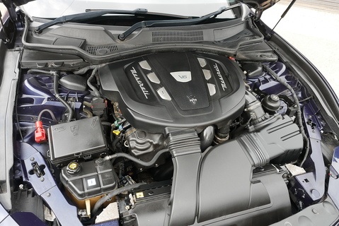 3.0D V6 Saloon 4dr Diesel ZF Euro 5 (s/s) (275 ps)