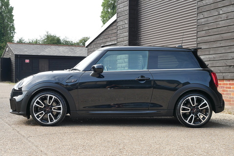 2.0 Cooper S Sport Hatchback 3dr Petrol Steptronic Euro 6 (s/s) (178 ps)