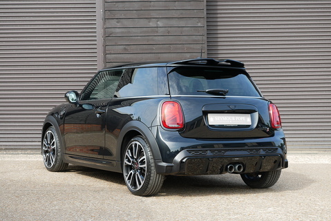 2.0 Cooper S Sport Hatchback 3dr Petrol Steptronic Euro 6 (s/s) (178 ps)