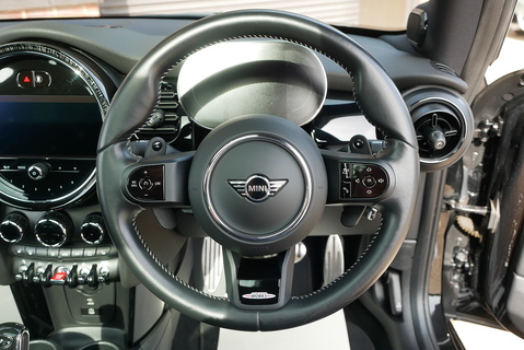 2.0 Cooper S Sport Hatchback 3dr Petrol Steptronic Euro 6 (s/s) (178 ps)