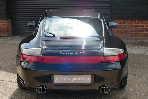 Porsche 911 996 C4S 3.6 Coupe Tiptronic Automatic