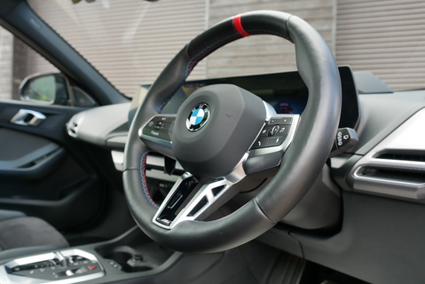 2.0 M135i Hatchback 5dr Petrol DCT xDrive Euro 6 (s/s) (300 ps)
