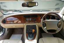 Jaguar XKR 100 Limited Edition 