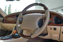 Jaguar XKR 100 Limited Edition 
